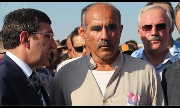 Şehit babası taziyeleri kabul ettiği sırada kalp krizi geçirdi