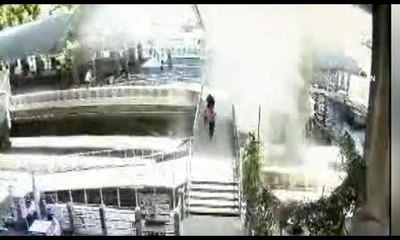 Tayland'da bir bombalı saldırı daha