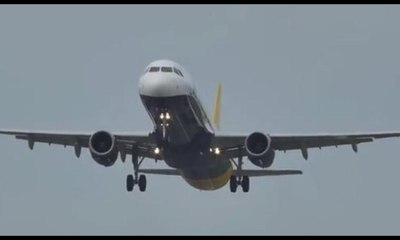 Pilot da, yolcular da ecel terleri döktü