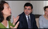 Atanamayan öğretmenin annesinden Demirtaş'a: Dayım olur musunuz?