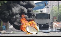 Sur'da sokağa çıkma yasağı sonrası olaylar çıktı