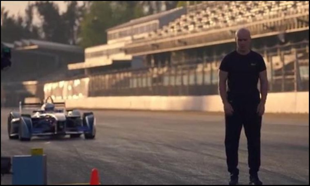 Formula 1 pistinde çılgın şov