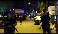 Van'da bombalı saldırı: 1 polis şehit oldu, 2 yurttaş yaşamını yitirdi, 73 yaralı var
