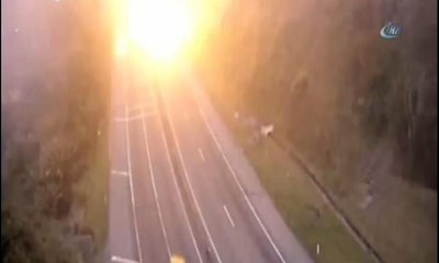 Otoyolda korkunç kaza anı: 3 ölü, 5 yaralı