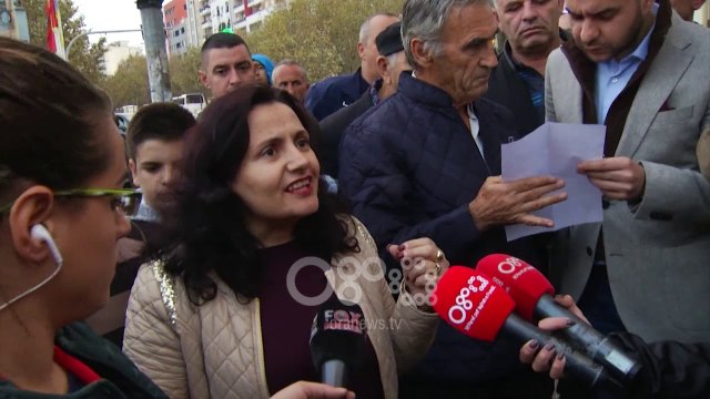 Do të vdes brenda , banorët e Unazës së Re kërkojnë negociata me qeverinë