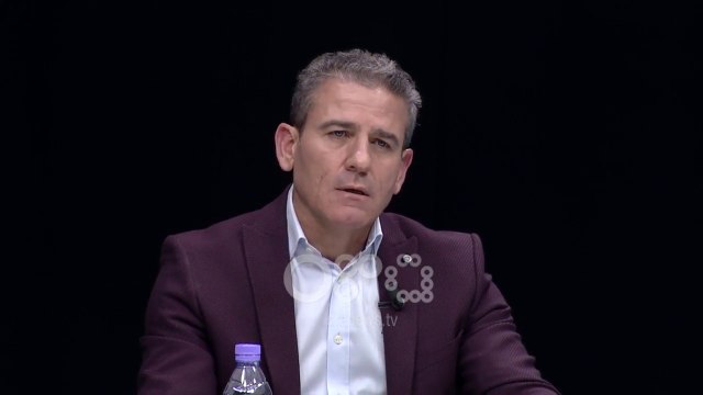 Çipa: Çfarë po ndodh me të rinj shqiptarë që radikalizohen në Greqi kundër vendit të tyre?!