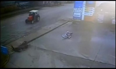 İki kardeşin yaralandığı kaza güvenlik kamerasına böyle yansıdı