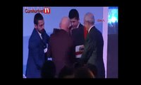 Kemal Kılıçdaroğlu'na 'Adalet Maskotu' hediye edildi