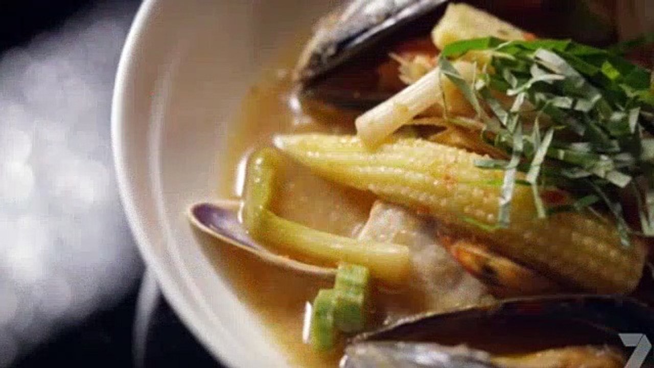 My Kitchen Rules S08E40 - Super Dinner Parties David & Betty (NSW) part 2/2