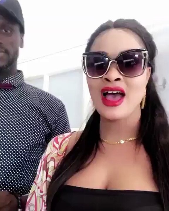 Les acteurs de Wiri Wiri souhaitent un joyeux anniversaire à Kiné