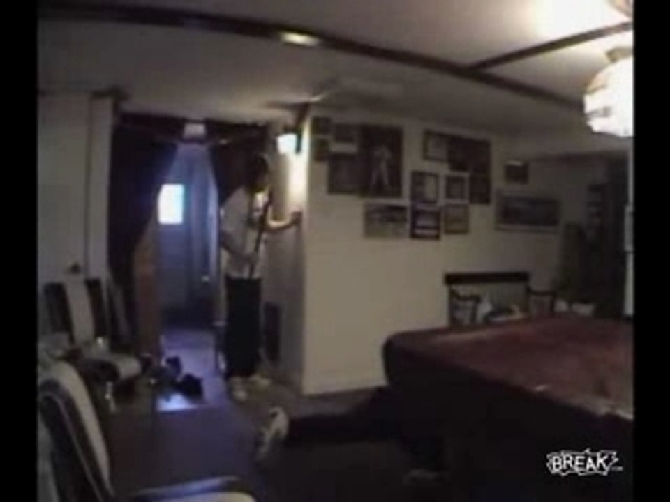 coup de guitare dans la tete