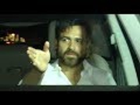 Emraan Hashmi Gets Irritated By Fans After Coming Out Of A Restaurant