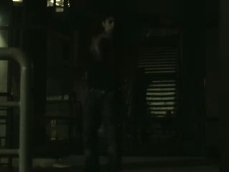 Chien + vidéo dance electro tecktonik