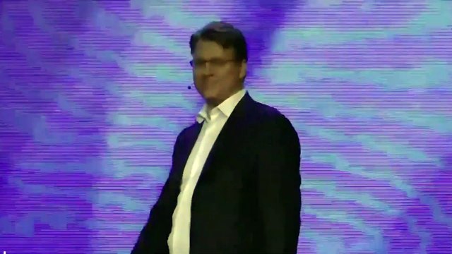 Samsung vient de présenter un écran pliable pour smartphone qui, une fois ouvert, peut devenir tablette !