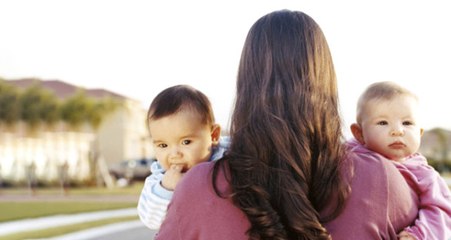 Aile Bakanlığı İkiz ya da Üçüz Doğumlarda Çocuk Başına Aylık 150 Lira Ödeme Yapacak
