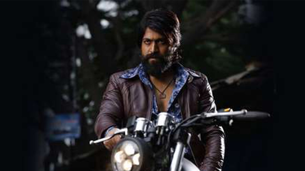 KGF Kannada Movie : ಡಿಸೆಂಬರ್ 20ರಂದೇ ವಿದೇಶದಲ್ಲಿ ರಿಲೀಸ್ ಆಗ್ತಿದೆ ಕೆಜಿಎಫ್ | FILMIBEAT KANNADA