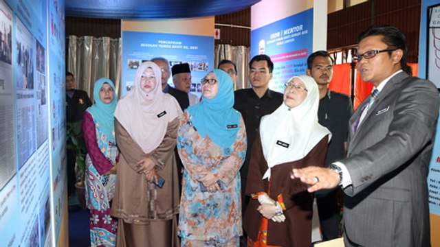 Wan Azizah: ‘Diversion' project for children involved in petty crimes next year