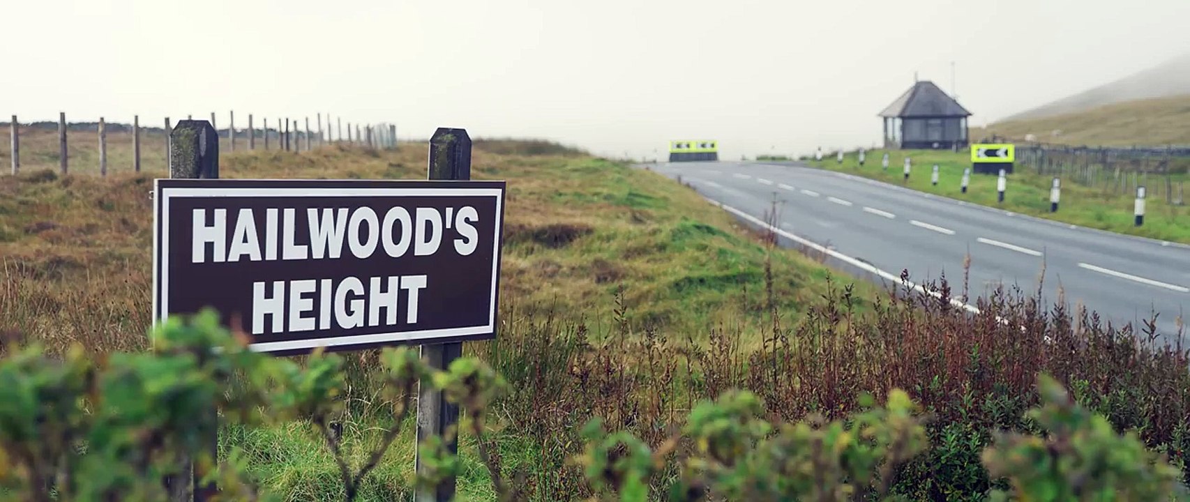 El Ford Mustang Bullitt ruge en la Mountain Road de la Isla de Man
