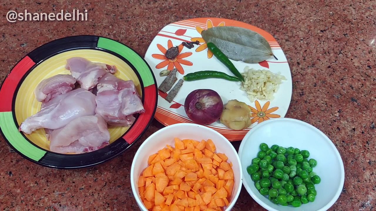 Chicken vegetable soup _ restaurant jaisa perfect soup _  easy vegetable Chicken soup _ soup recipe - 2019