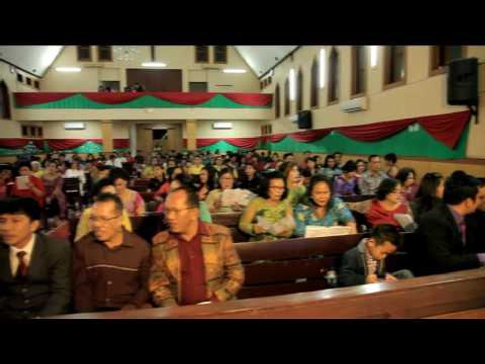 Ro Hamu Dongan   II   Live     =    Iwan Supheno Manurung & Desmond Siburian