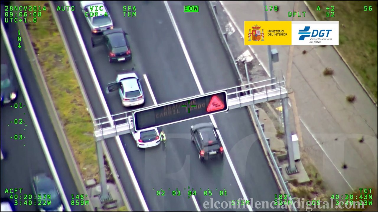 Las espectaculares imágenes que capta el helicóptero de la DGT que controlará la operación salida