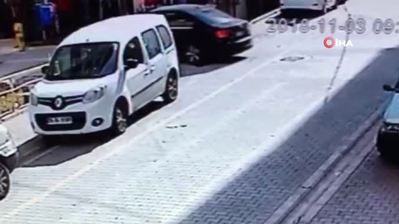 Kiraladıkları Lüks Araçlarla Hırsızlık Yaptılar, Polisten Kaçamadılar