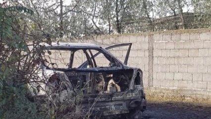 Si ne filma aksion - 2 makina prite Harizajt ne Durres e bejne shosh me plumba