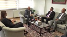 Türkiye'nin Lefkoşa Büyükelçisi Başçeri, KKTC'li İş Adamlarını Kabul Etti