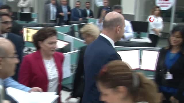 Bakan Soylu 112 Acil Çağrı Merkez Müdürlüğü'nü İnceledi