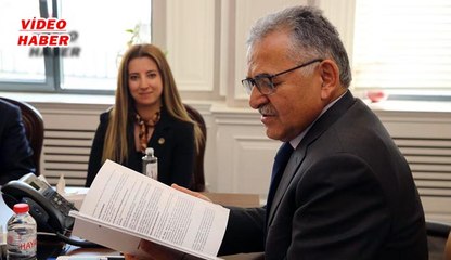 (8 Kasım 2018) MELİKGAZİ BELEDİYESİ’NDE  DEPREM YÖNETMENLİĞİ TOPLANTISI…