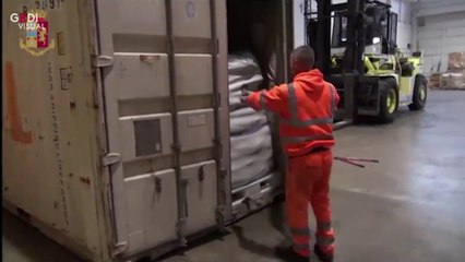 Ora News - Kapet sasia më e madhe e heroinës në Itali