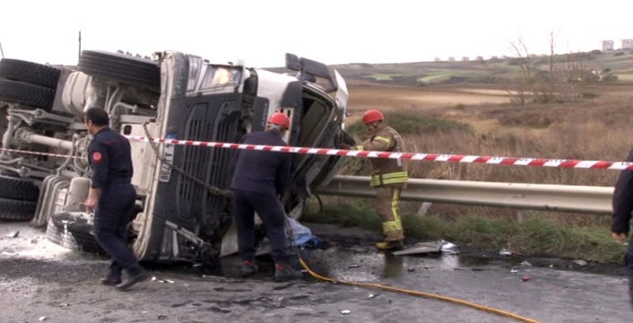 İstanbul'da Hafriyat Kamyonu Kazası: 1 Ölü