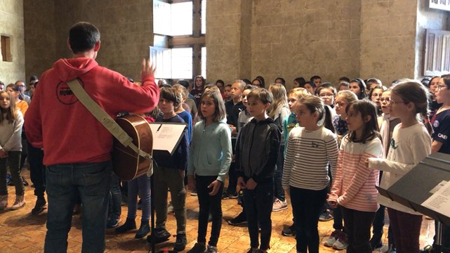 239 élèves répètent avec deux chorales pour le centenaire de l’armistice