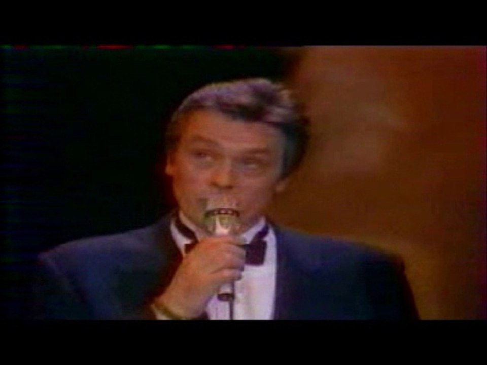 Alain Delon parle de Dalida [Dalida, La gloire et les larmes]