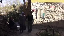 Karaman Ermenek'teki Maden Faciasında Ölen İşçinin Annesini, 'Öldü' Haberleri Üzdü