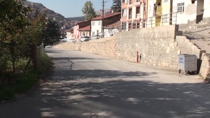 Çöpte Bulduğu Altınları Polise Teslim Etti