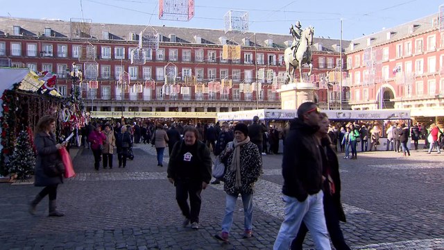 Los españoles gastarán una media de 258€ en regalos de Navidad