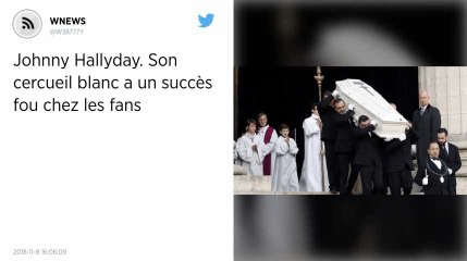 Johnny Hallyday. Son cercueil blanc a un succès fou chez les fans
