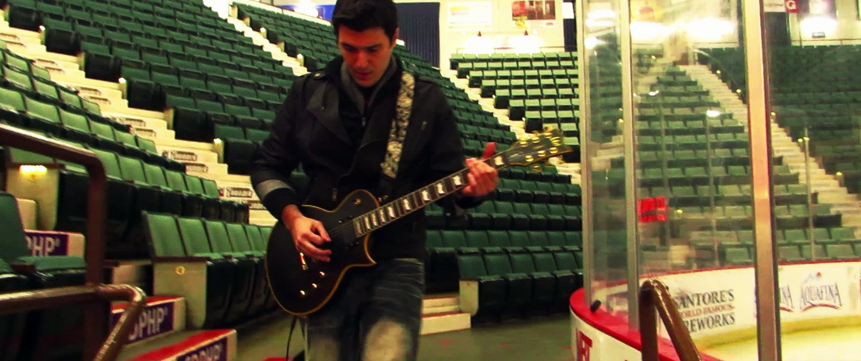 Frank Palangi - National Anthem - Guitar Solo - Cool Arena
