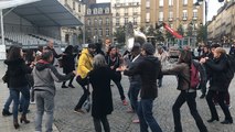 Un fest-noz sauvage dans le centre-ville de Rennes