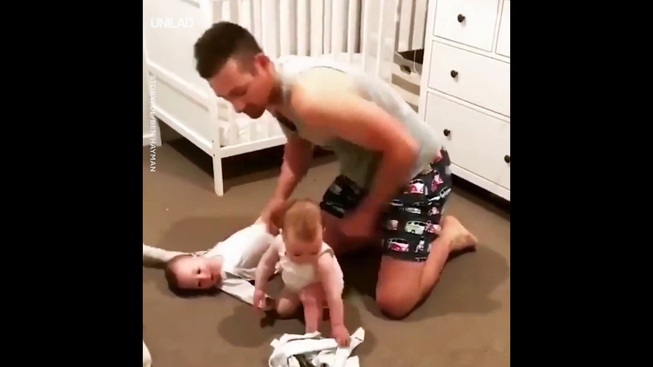 Time-lapse Shows Struggle Of Putting Twins To Bed