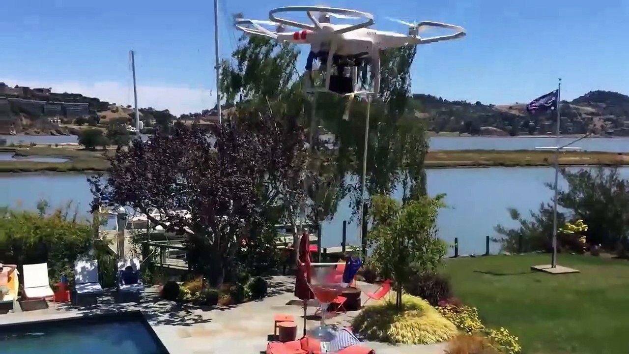 Vous pouvez vous faire livrer un cocktail par drone... Sympa