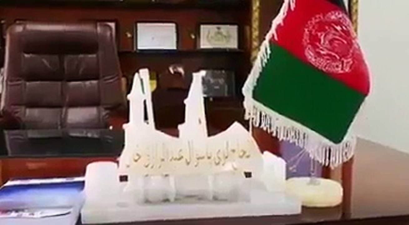 يك چيز برايم ثابت شد كه اگر كسي را از دل دوست داشته باشي فراموش كردن او شخص بسيار مشكل ميباشد بعضي اوقات حتانا ممكن هم. When you love someone it’s very hard or