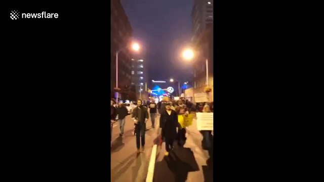 Nationwide demonstrations as protesters demand protection of Mueller investigation