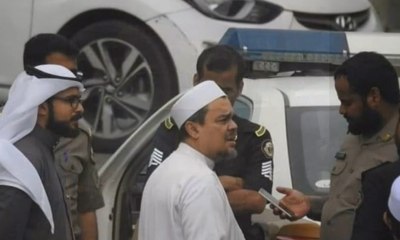 Diduga Pasang Bendera Radikal, Rizieq Shihab Diperiksa Polisi
