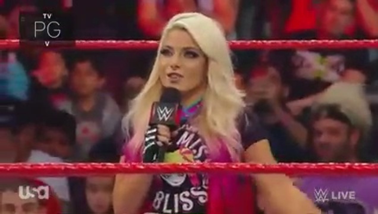 WWE RAW Alexa Bliss beats up Bayley