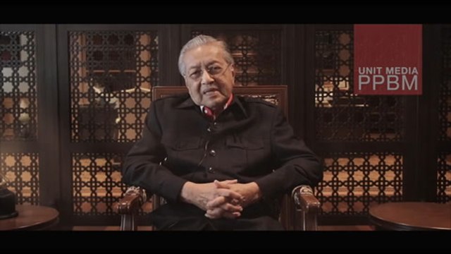 Umno members must drop 'cash is king' mindset to join Bersatu, says Dr M