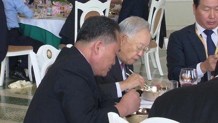 조명균 "리선권 원래 말투...무시한 인상 못 받아" / YTN