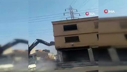 Hiçbir güvenlik önlemi yok! Korku dolu anlar...