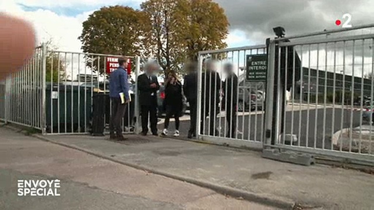 La journaliste Elise Lucet et les équipes d'"Envoyé Spécial" sur France 2 blacklistées par le PSG - Regardez